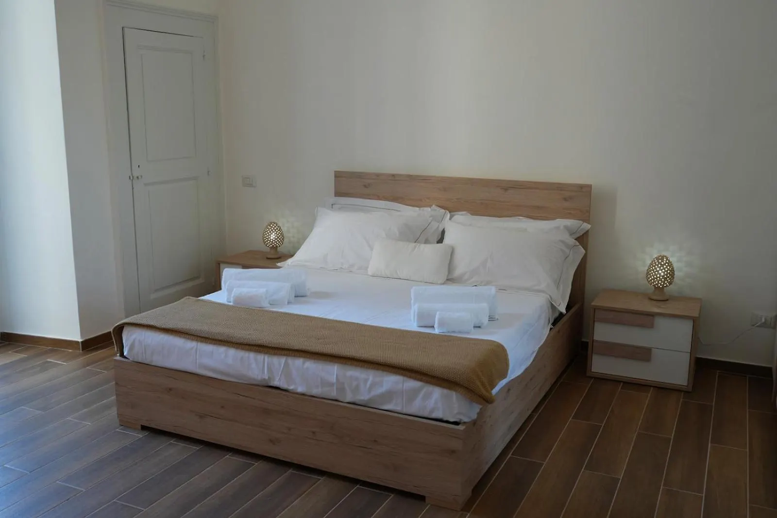 Palazzo Manzoni Apartments Bari